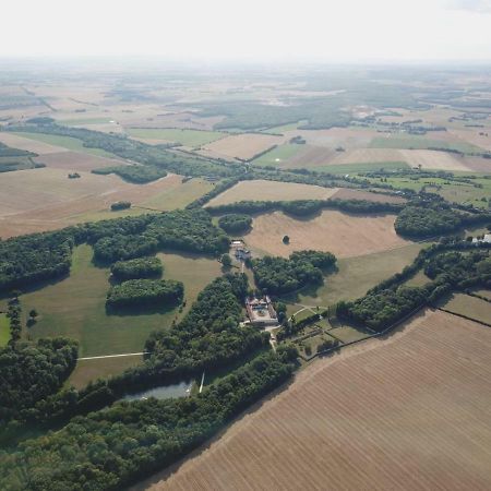 La Maison Du Puits Entrains-sur-Nohain Bagian luar foto